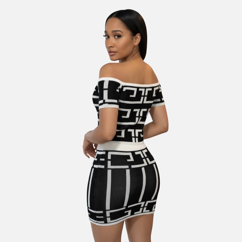 Off The Shoulder Geometric Print Set - Picture 3 of 9